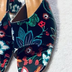 Brand New FASHION Heels - Size 10 USA / 41 - Heel Height 3 Inches